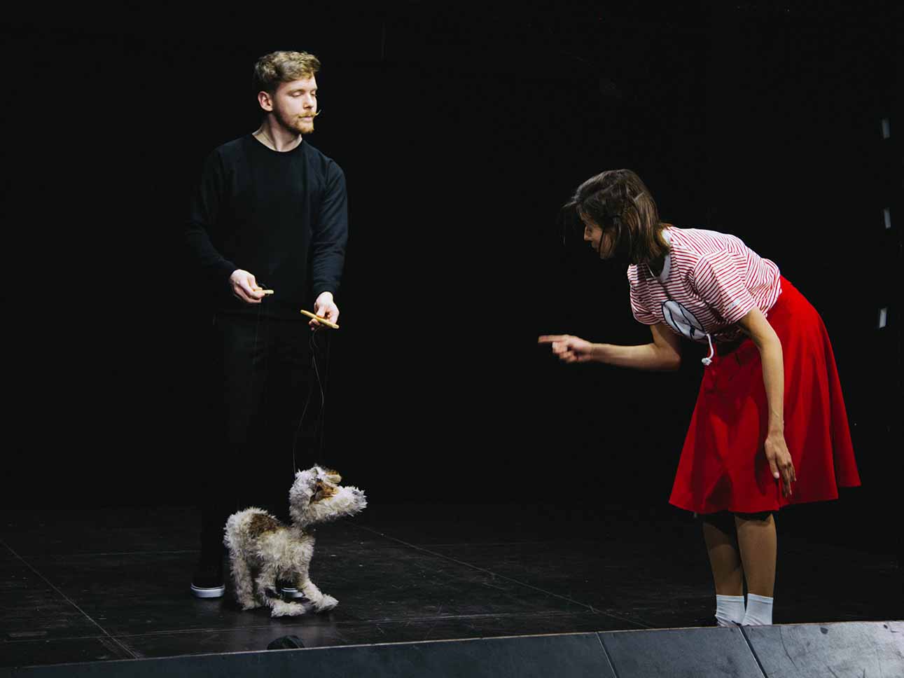 Спектакль Девочка и пёс